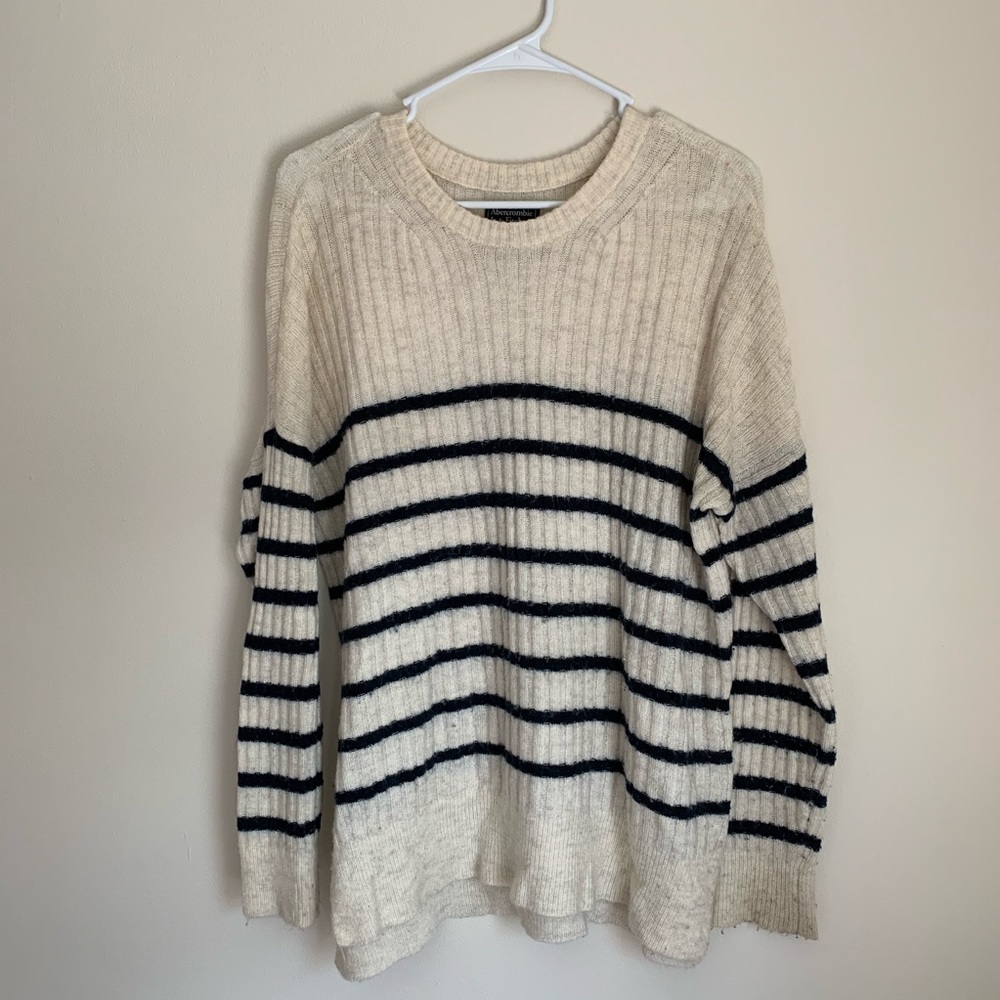 abercrombie&fitch striped oversized knit sweater